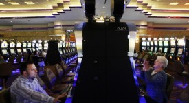 12909-gamers-play-the-slot-machines-at-the-empire-city-casino-in-y